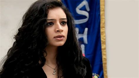 JioHotstar - Watch TV Shows, Movies, Specials, Live Cricket & Football