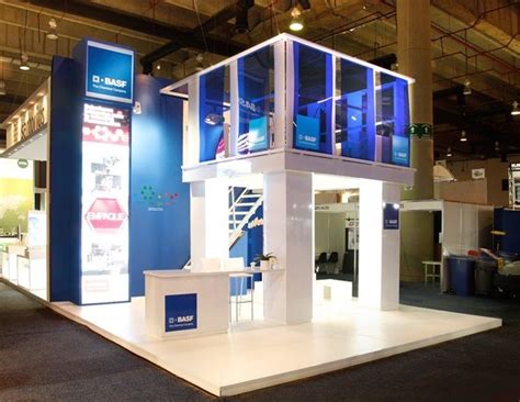 Success Stands: Customer Reviews, Stands and Services