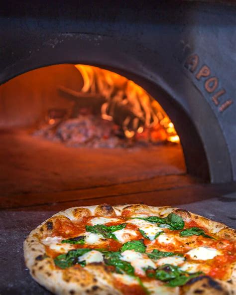 Yelp’s top pizza spots in the U.S. and Canada | Yelp - Official Blog