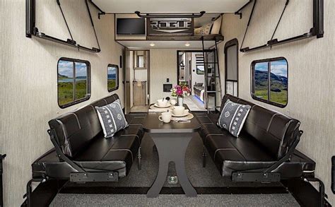open floor plan 5th wheel