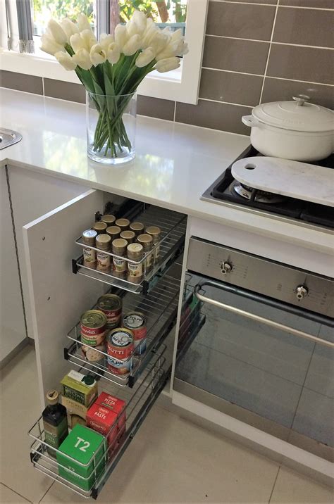 7 Clever Ways to Maximize Storage in Narrow Kitchen Cabinets – HOMYSTYLE