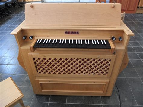 Hey Orgelbau: Chest Organ