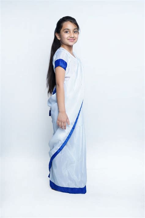 Buy or Rent Indira Gandhi Politician Kids Fancy Dress Costume Online