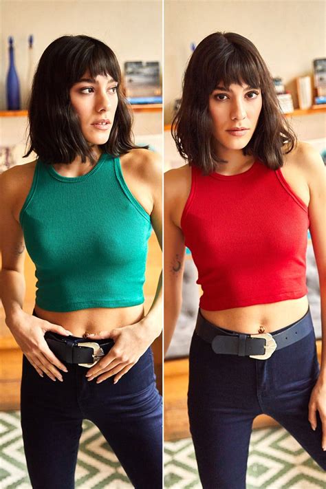 Olalook Yeşil Kırmızı Rambo 2'li Likralı Örme Crop Bluz | ElbiseBul