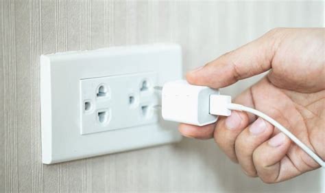 Image result for How to Test 220 Plug with Multimeter