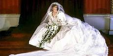 Princess Diana Wedding Dress by Princess Diana S Wedding Dress Handed To William And Princess Diana Wedding Dress
