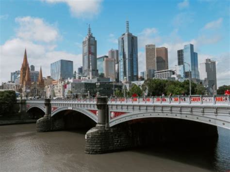 墨尔本 “全球最宜居城市”名誉泡汤 。（图片来源：Unsplash） / Australian Associated Press AAP ...