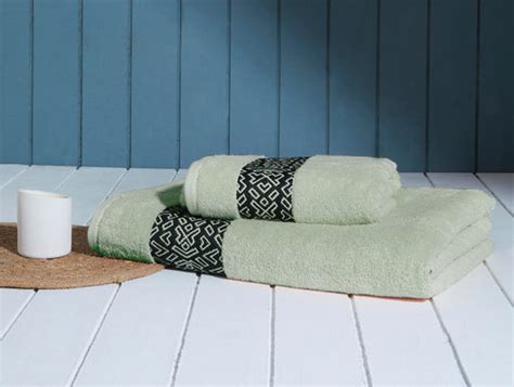 Towel Set - Buy Towel Sets Online in India
