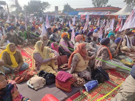 Urdu Bulletin: Farmers' relay hunger strike, PM Modi's Rakab Ganj visit ...