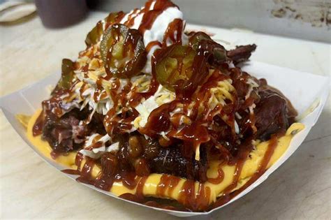 Big Ricks Meats and Eats @ The Yard, 104 S Hickory st, Du Quoin, IL ...