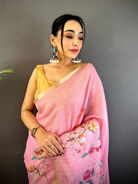 Buy Pink Linen Chex Floral Saree Online Vastranand