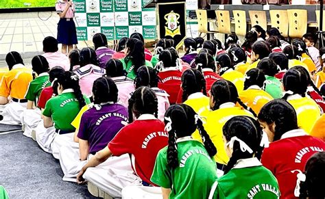 Vasant Valley Public School