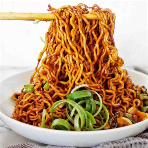 Soy Sauce Noodles (Easy And Quick Fried Noodles) - Sweet Caramel Sunday