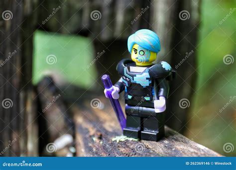 LEGO Cyborg 的图像结果