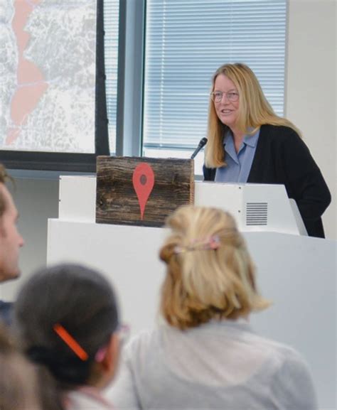 Google Earth – analyse, build and collaborate