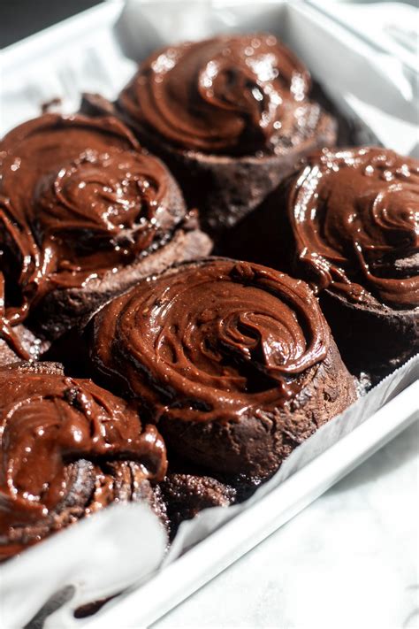 Small Batch MOLTEN Double Chocolate Cinnamon Rolls - Vegan! | The ...