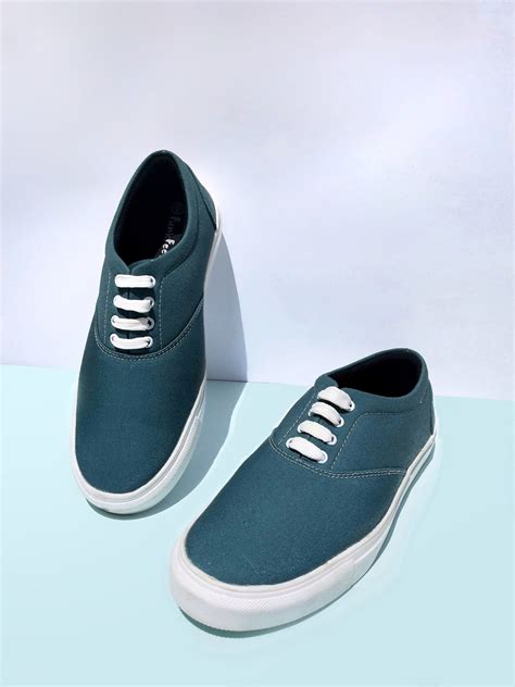 Funkfeets Unisex Teal Green Sneakers – Funkfeets Sneakers