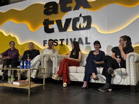 UnREAL Cast Members on the Lost Pilot Episode, Series Impact, and New ...