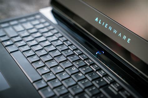 Alienware Blue Keyboard Background 的图像结果