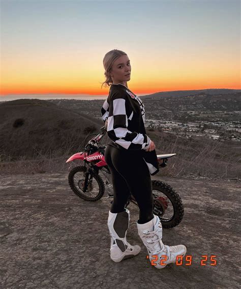 Katie Sigmond 09/29/2022 • CelebMafia