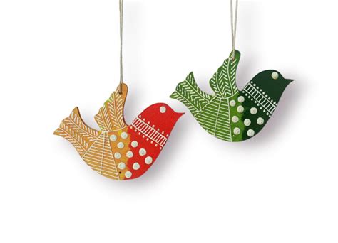 SpikeZone Aaryaovation Wood Showpiece Birds Wall Hanging Green And ...