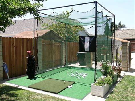 How to Practice Golf in Your Backyard - GolfInHouse