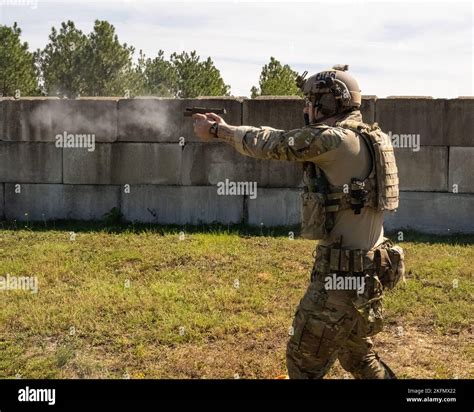 U.S. Air Force Tactical Air Control Party specialists from the 18th Air ...