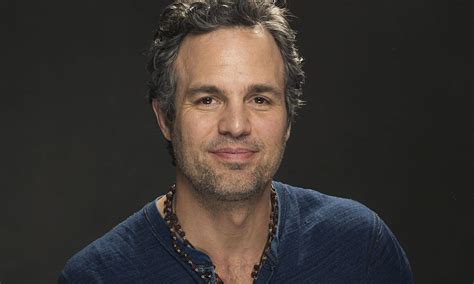 38 Facts about Mark Ruffalo - Facts.net