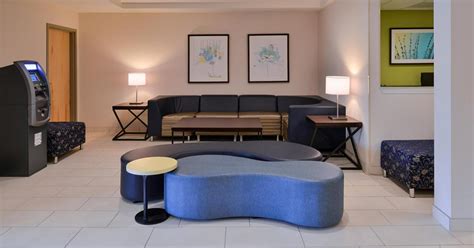 Holiday Inn Express and Suites West Ocean City, an IHG Hotel ₹ 1,756 ...