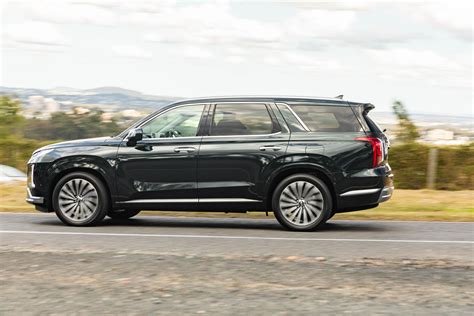2023 Hyundai Palisade Highlander Diesel AWD review | CarExpert