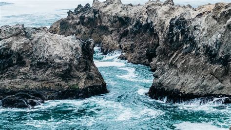 Download wallpaper 2560x1440 ocean, bay, shore, rocks, surf, bodega bay ...