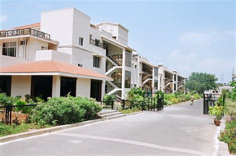 HARITHA BERM PARK (Vijayawada, Andhra Pradesh) - Hotel Reviews & Photos ...