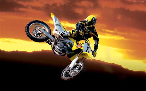 Desktop Dirt Bike Wallpapers - PixelsTalk