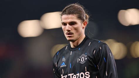 Man Utd dealt ANOTHER midfield injury blow as Marcel Sabitzer sustains ...