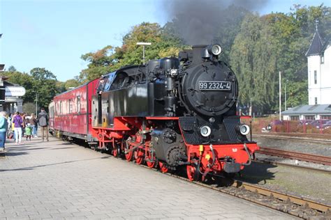 99 2324-4 mit MBB 14617 von Ostseebad Kühlungsborn West nach Bad ...