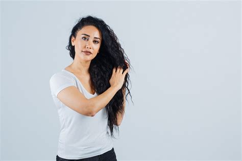 How to grow long hair: Tips and Techniques - Ningen Skin Sciences Pvt. Ltd.