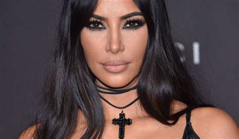 Kim Kardashian apologises, promises to rename 'Kimono' shapewear range ...