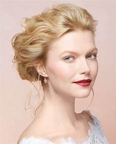 Easy Diy Wedding Guest Hair Style by Diy Wedding Hairstyles Martha Stewart Weddings Easy Diy Wedding Guest Hair Style