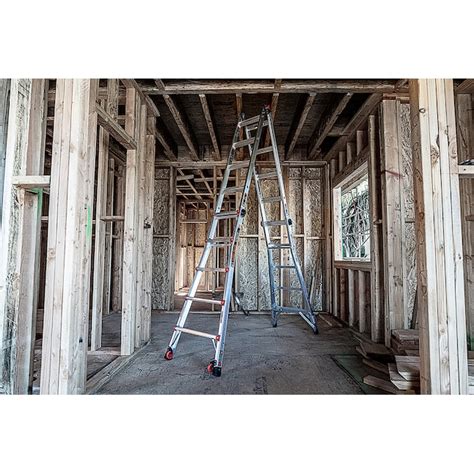 Little Giant Ladders Leveler M22 with Leg Levelers 22-ft Reach Type 1A ...