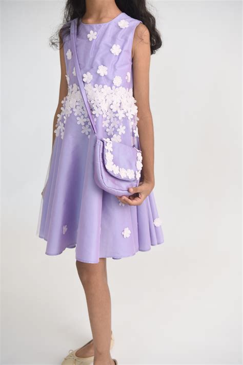 Lavender Amal Sling bag – A Little Fable