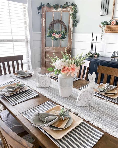 Fringed Farmhouse Table Runner - Soul & Lane