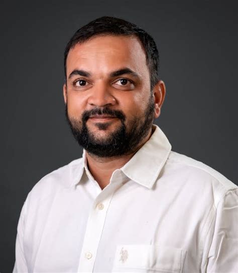 Finance LinkedIn. Background 的图像结果