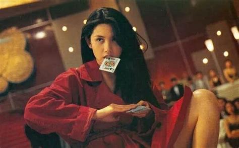 她被称为华裔“女赌神”，视赌场如提款机，生命却永远定格在33岁|赌场|赌神|提款机_新浪新闻