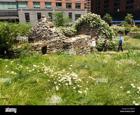 Irish Hunger Memorial in Lower Manhattan, NYC, USA Stock Photo - Alamy