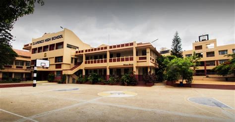 B'luru Deputy Commissioner to probe charges against school for ...