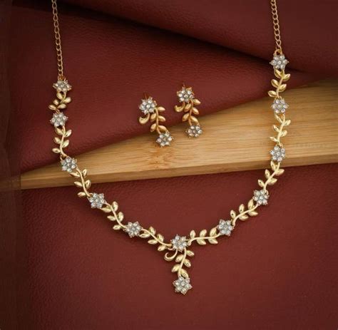 Artificial Necklace - Buy Artificial Necklace online at Best Prices in ...