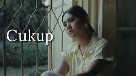 download lagu cukup kau disampingku
