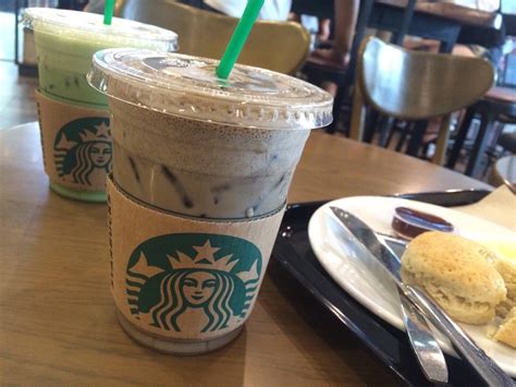 Iced Hojicha Tea Latte ร้าน Starbucks เมกา บางนา 2