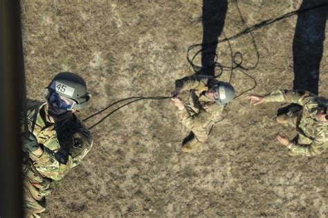 XVIII Airborne Corps Air Assault Training | Article | The United States ...