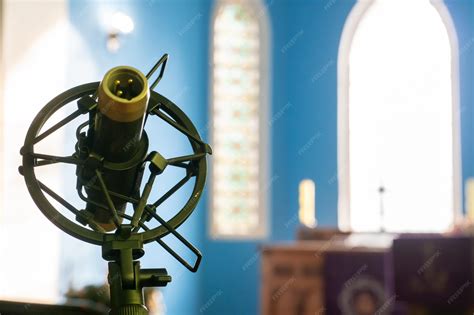 Recording Studio Microphone 的图像结果